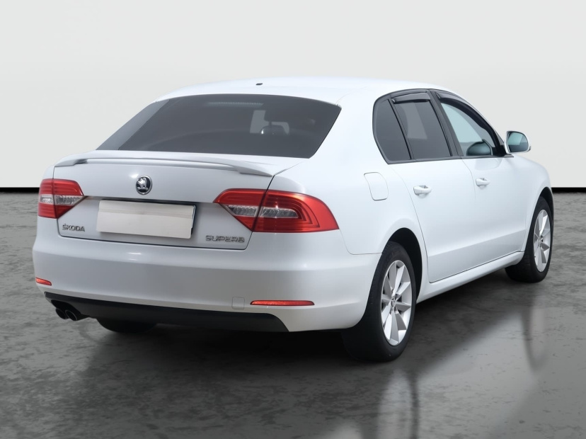 Škoda Superb, 2015