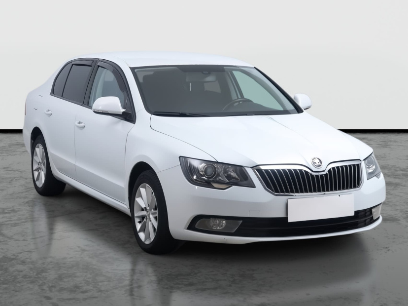 Škoda Superb, 2015