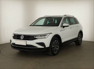 Volkswagen Tiguan - 2022