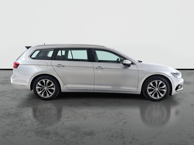 Volkswagen Passat, 2015