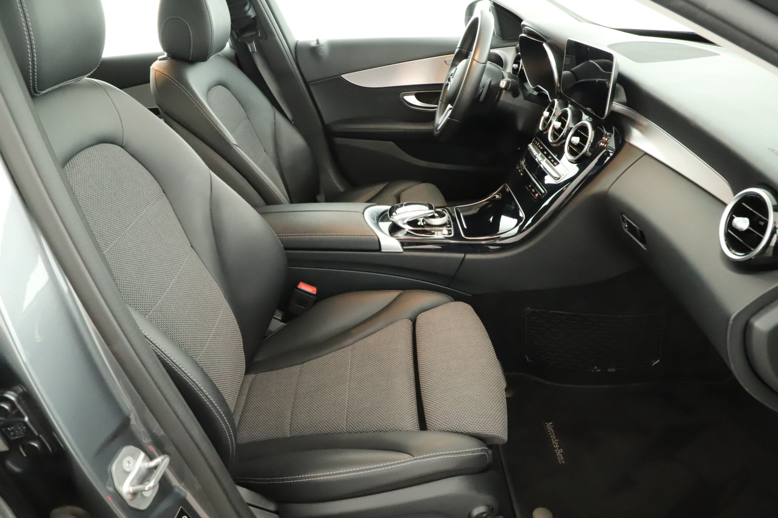 Mercedes - Benz C - 2019