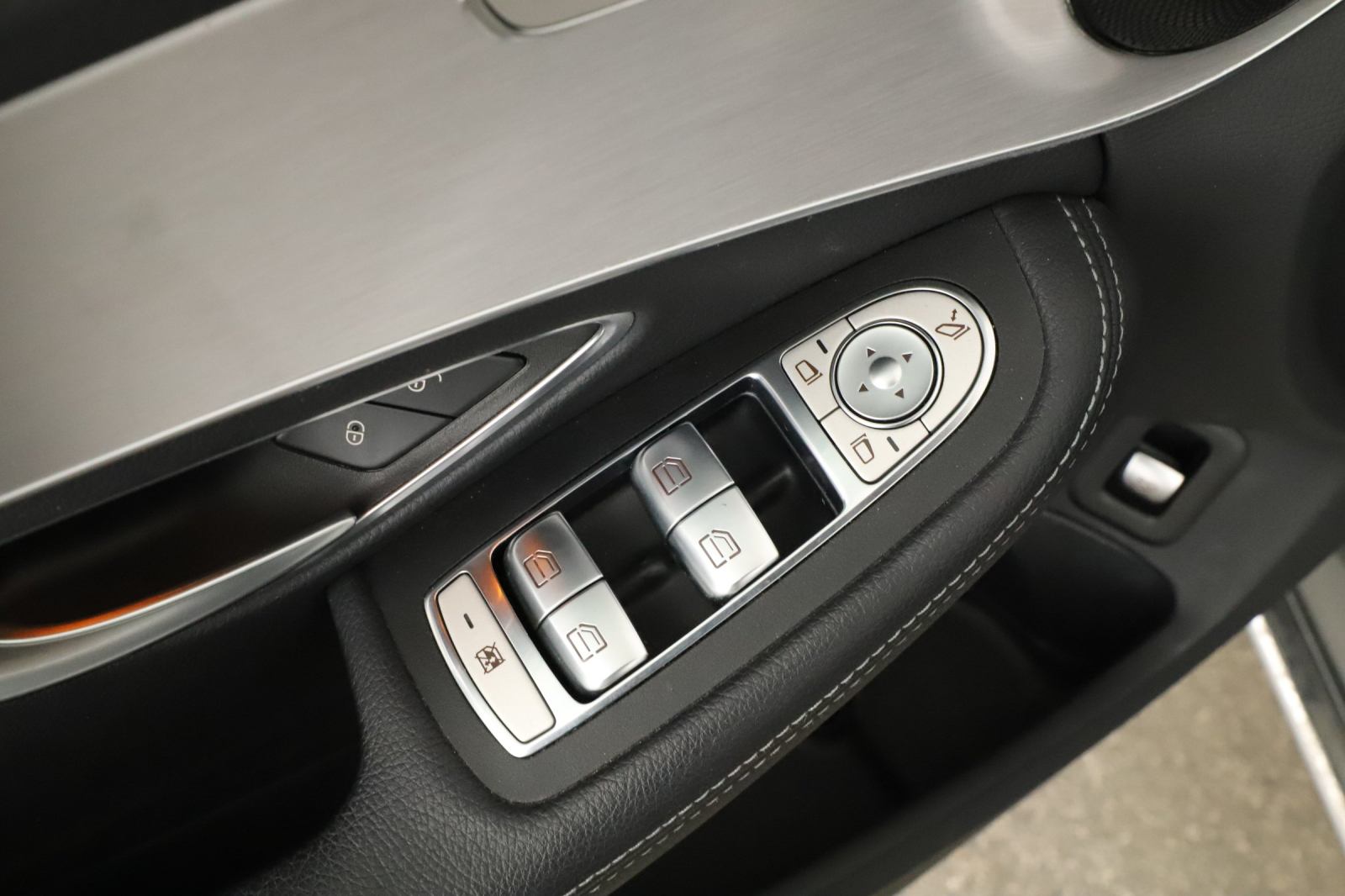 Mercedes - Benz C - 2019