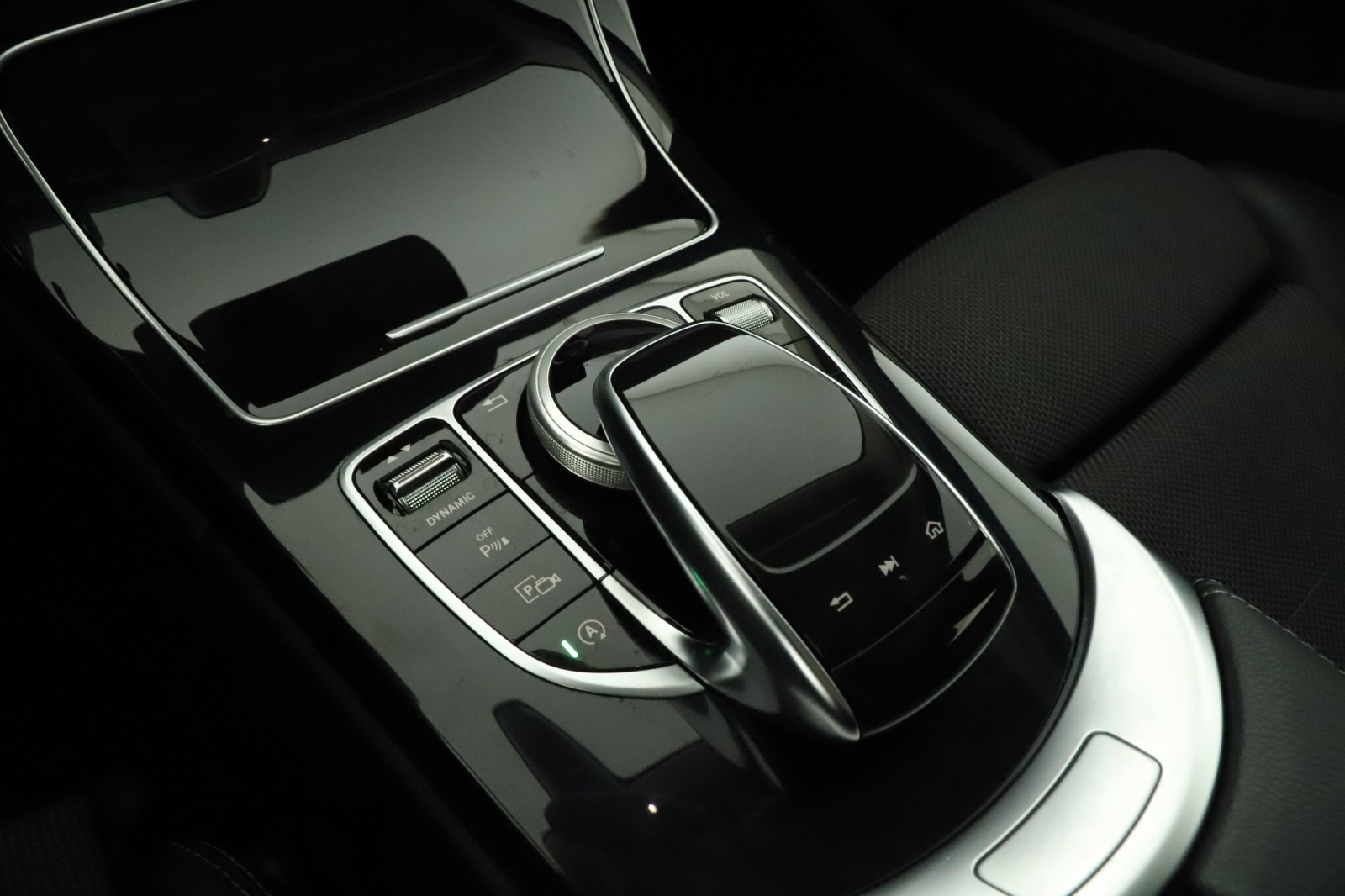 Mercedes - Benz C - 2019