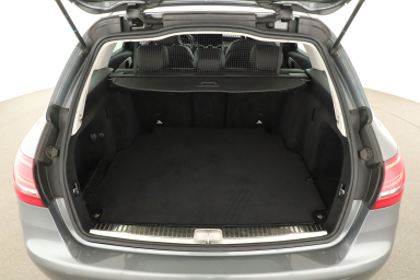 Mercedes - Benz C - 2019