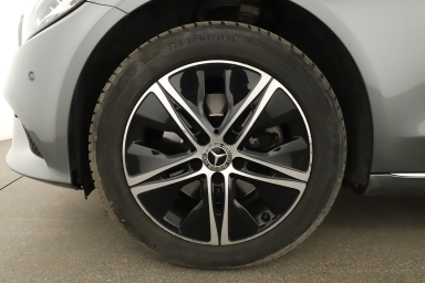 Mercedes - Benz C - 2019