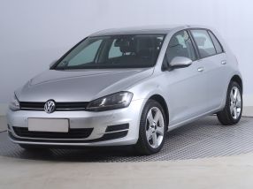 Volkswagen Golf - 2013