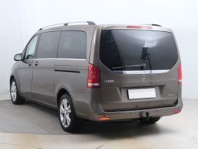 Mercedes-Benz V - 2015