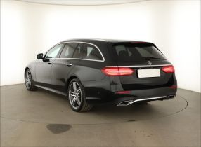 Mercedes-Benz E - 2018