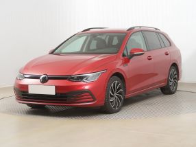 Volkswagen Golf - 2021