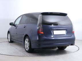 Mitsubishi Grandis - 2005