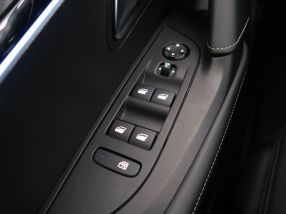 Peugeot 2008 - 2021