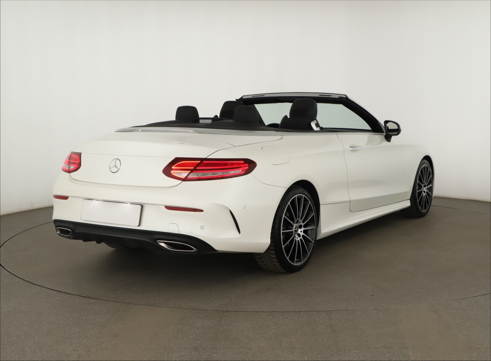 Mercedes-Benz C - 2019