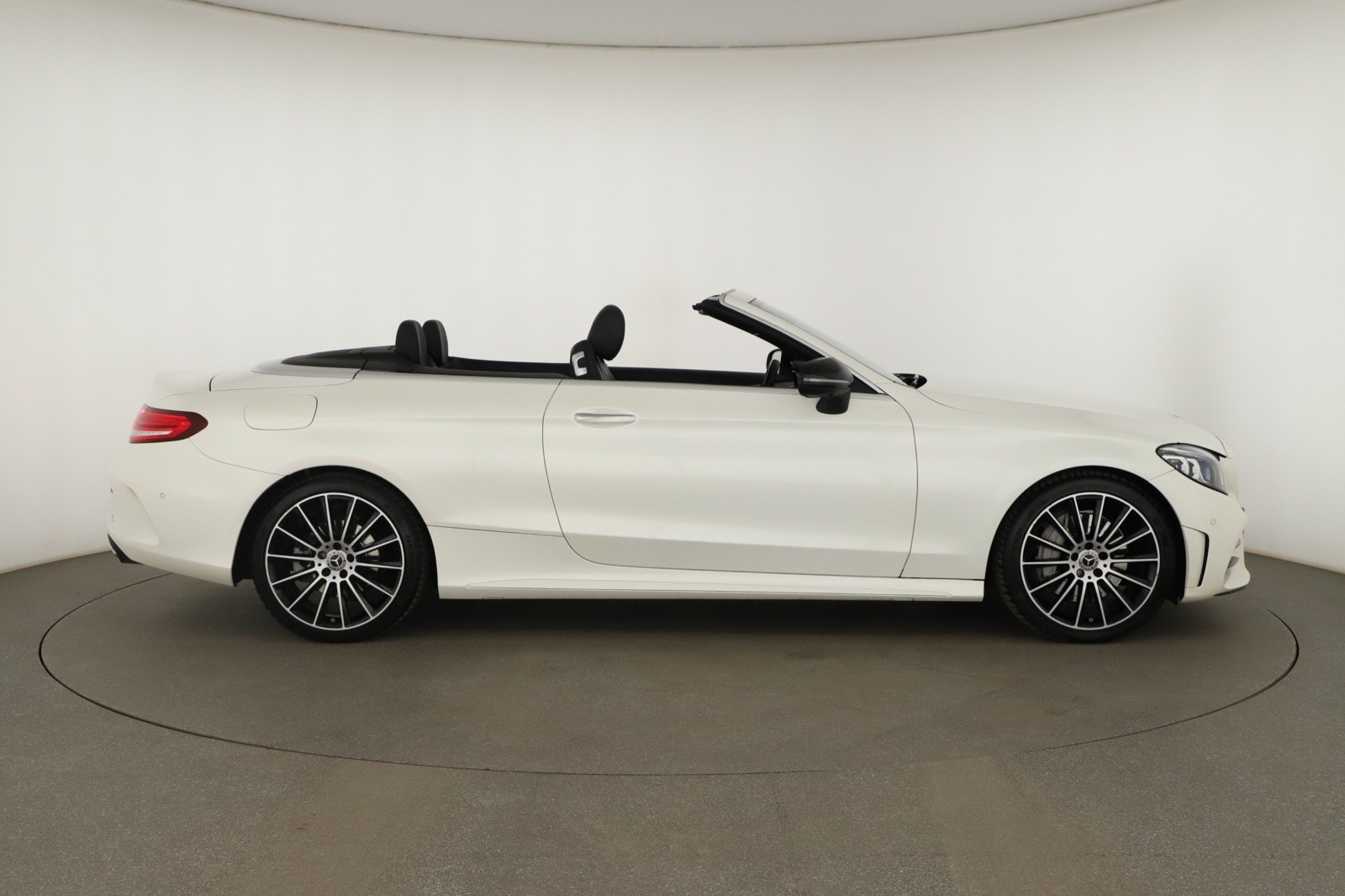 Mercedes-Benz C - 2019