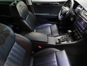 Škoda Superb - 2017