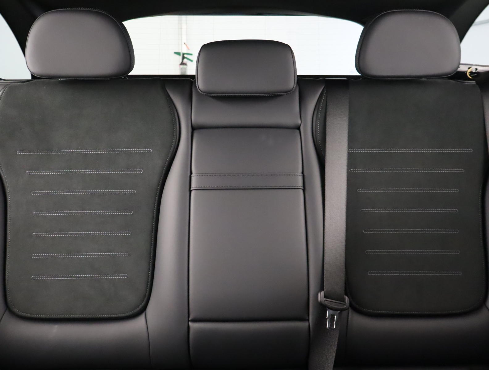 Mercedes - Benz C - 2023