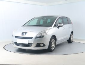 Peugeot 5008 - 2010