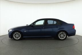 BMW 3 - 2011