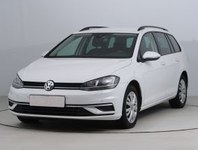 Volkswagen Golf - 2020