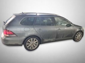 Volkswagen Golf - 2010