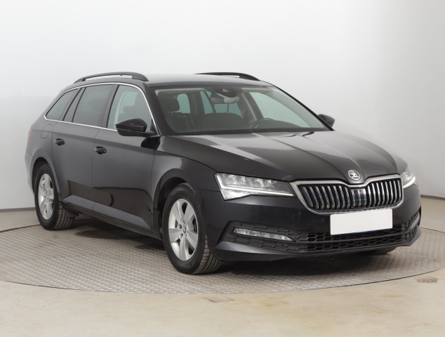 Škoda Superb 2022