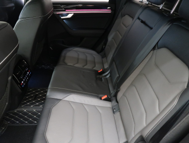 Volkswagen Touareg - 2022