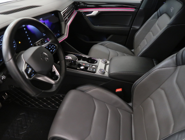 Volkswagen Touareg - 2022