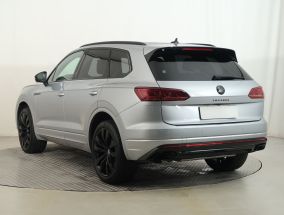 Volkswagen Touareg - 2022