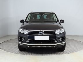 Volkswagen Touareg - 2015