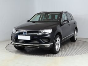 Volkswagen Touareg - 2015