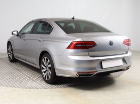 Volkswagen Passat - 2019