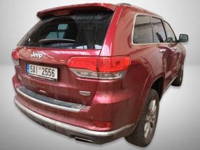 Jeep Grand Cherokee - 2016