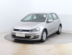 Volkswagen Golf - 2013