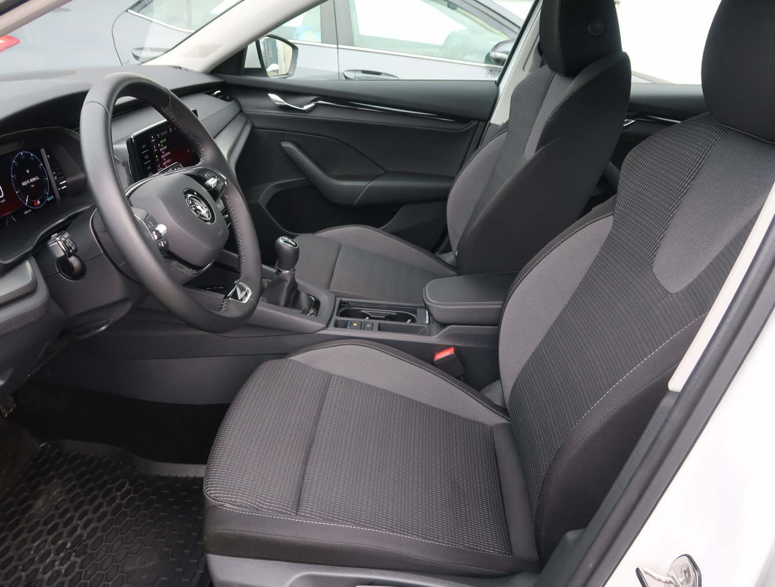Škoda Octavia - 2023