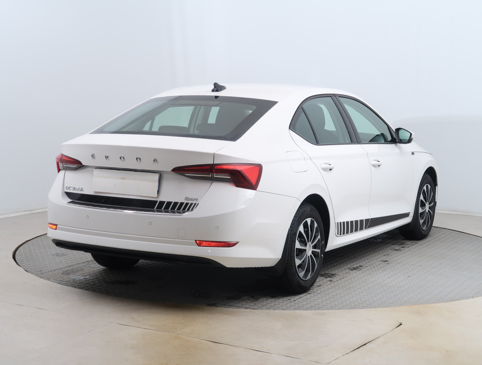 Škoda Octavia - 2023