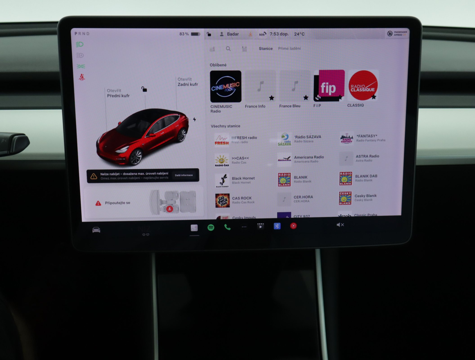 Tesla Model 3 Long Range AWD – fotografie 18