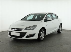 Opel Astra - 2014