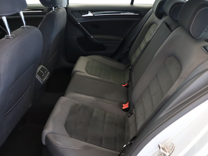 Volkswagen Golf, 2018
