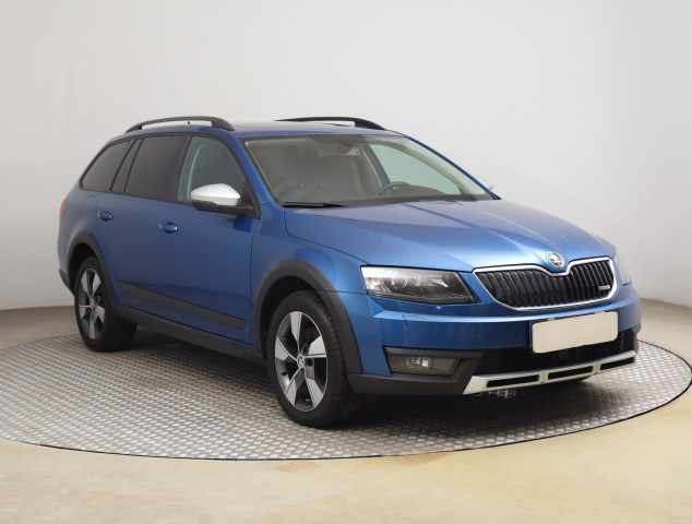 Škoda Octavia Scout 2015