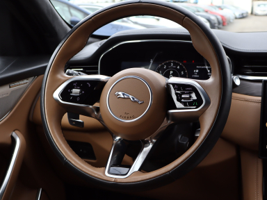 Jaguar F-Pace - 2023