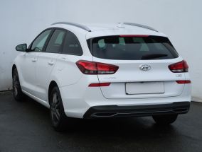 Hyundai i30 - 2023