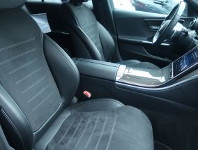 Mercedes-Benz C - 2022