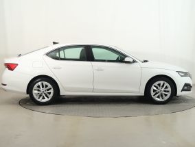 Škoda Octavia - 2021