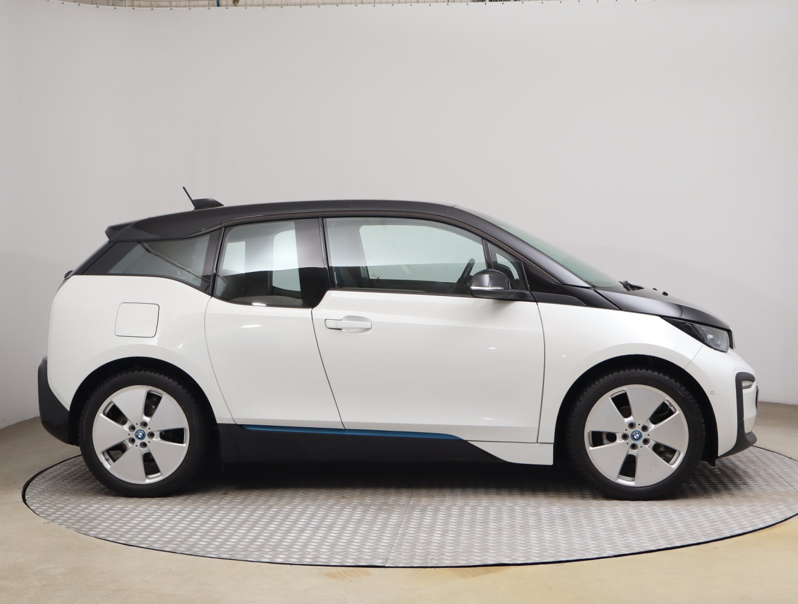 BMW i3 - 2022