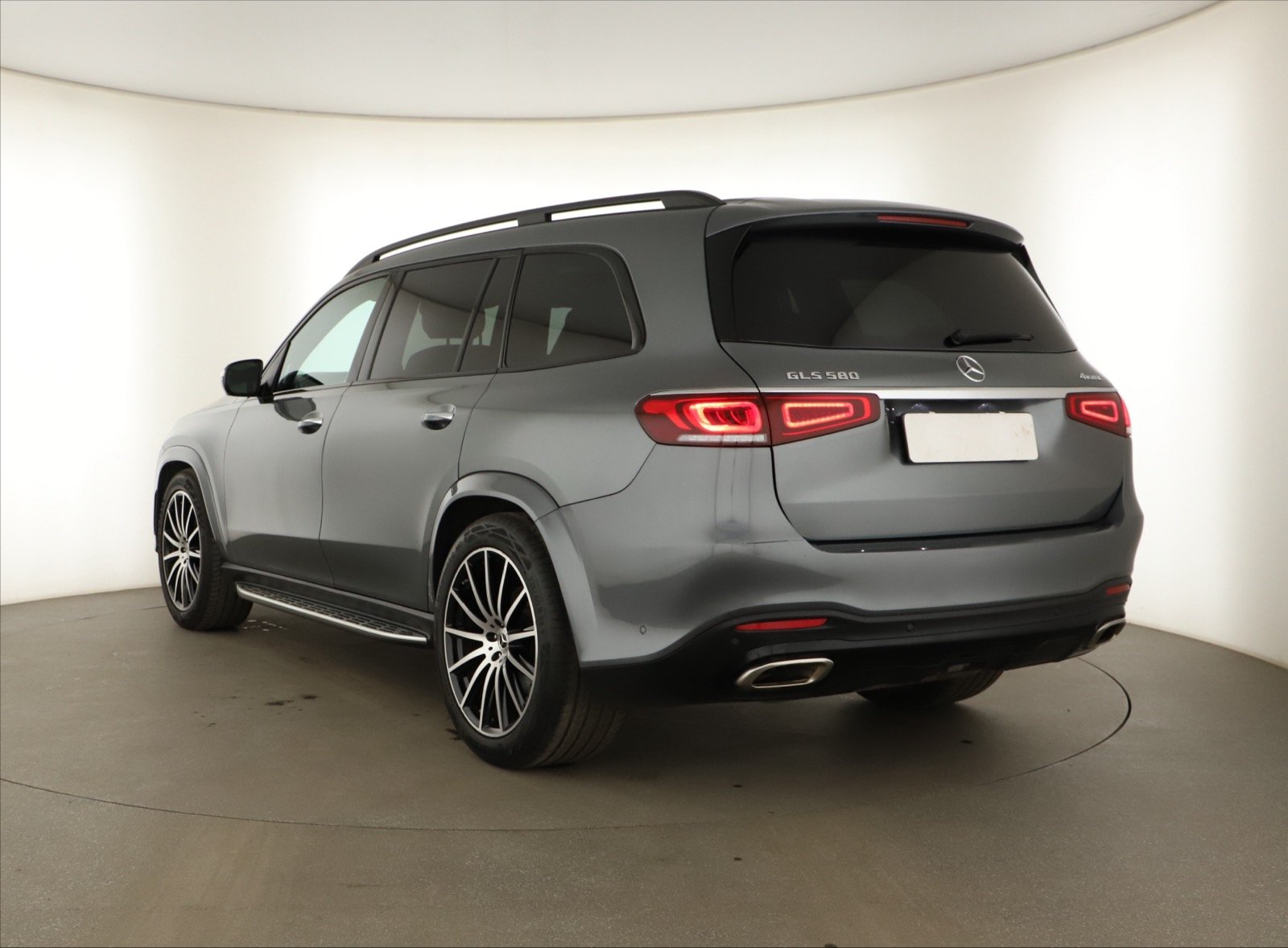 Mercedes-Benz GLS - 2022