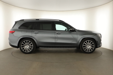Mercedes-Benz GLS - 2022