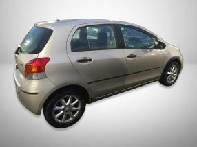 Toyota Yaris - 2009