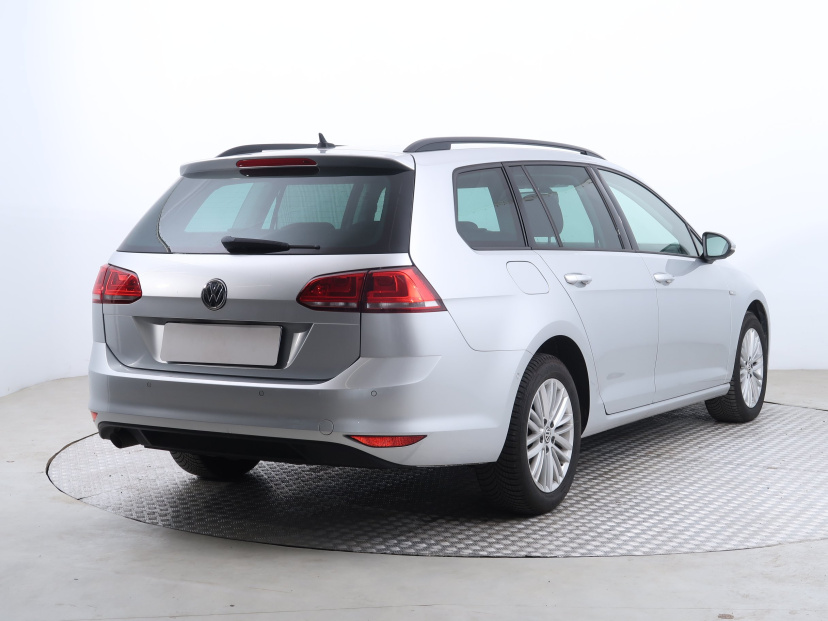 Volkswagen Golf, 2014