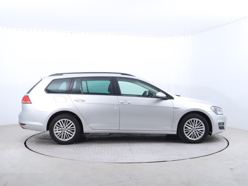 Volkswagen Golf, 2014