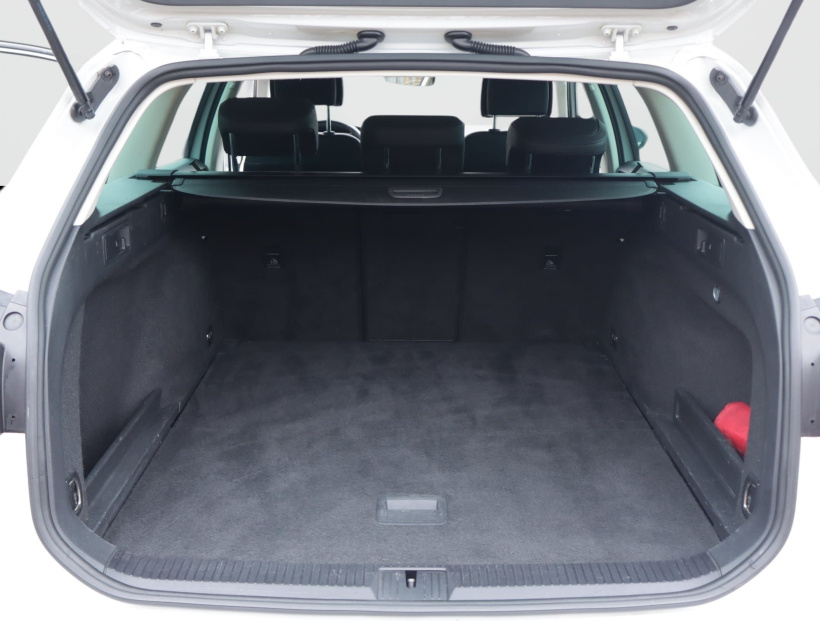 Volkswagen Passat, 2017