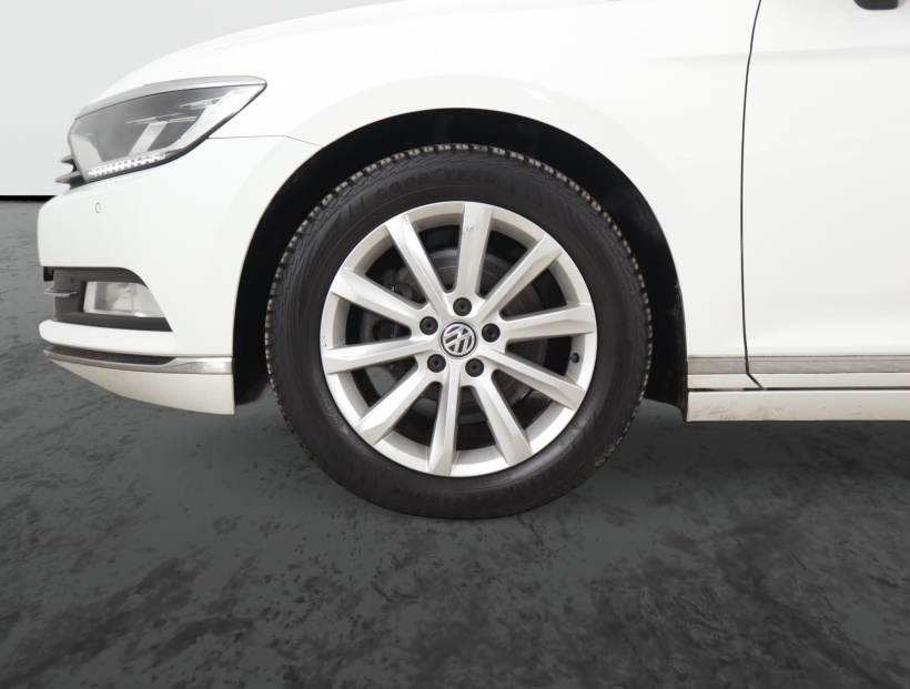 Volkswagen Passat, 2017